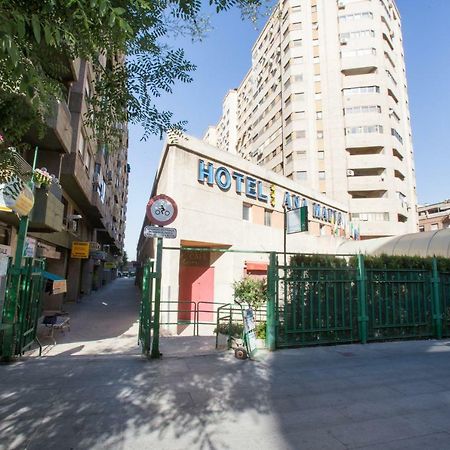 Ferienwohnung Center Deluxe Granada Exterior foto